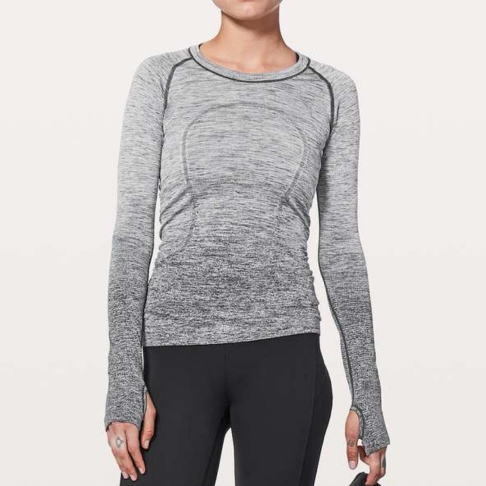 Lululemon Swiftly Tech Long Sleeve Crew
Black/Grey Ombre Sz 2